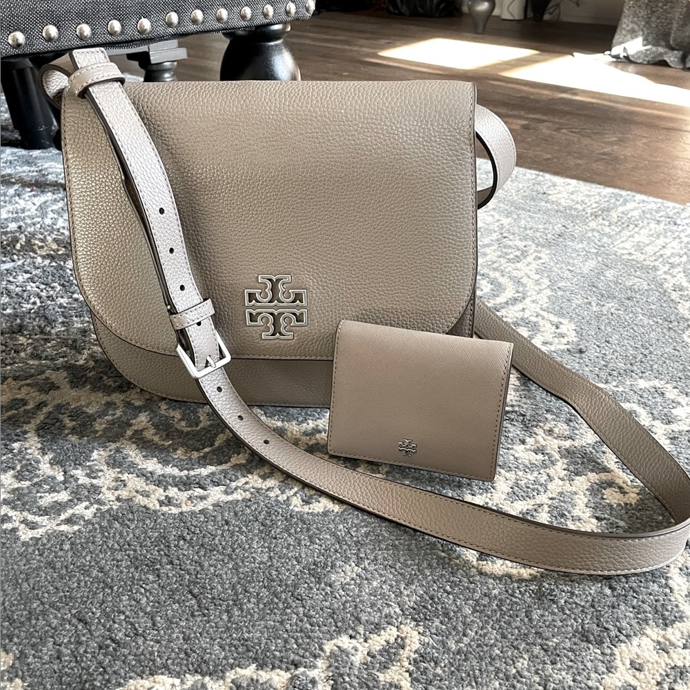 Tory Burch Britten Saddle Bag With Emerson mini wallet